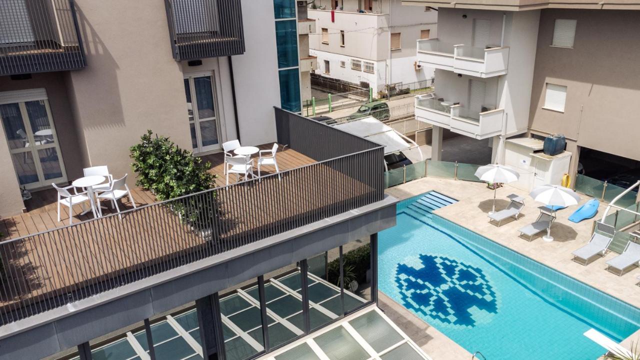 Hotel Astor Alba Adriatica Eksteriør bilde