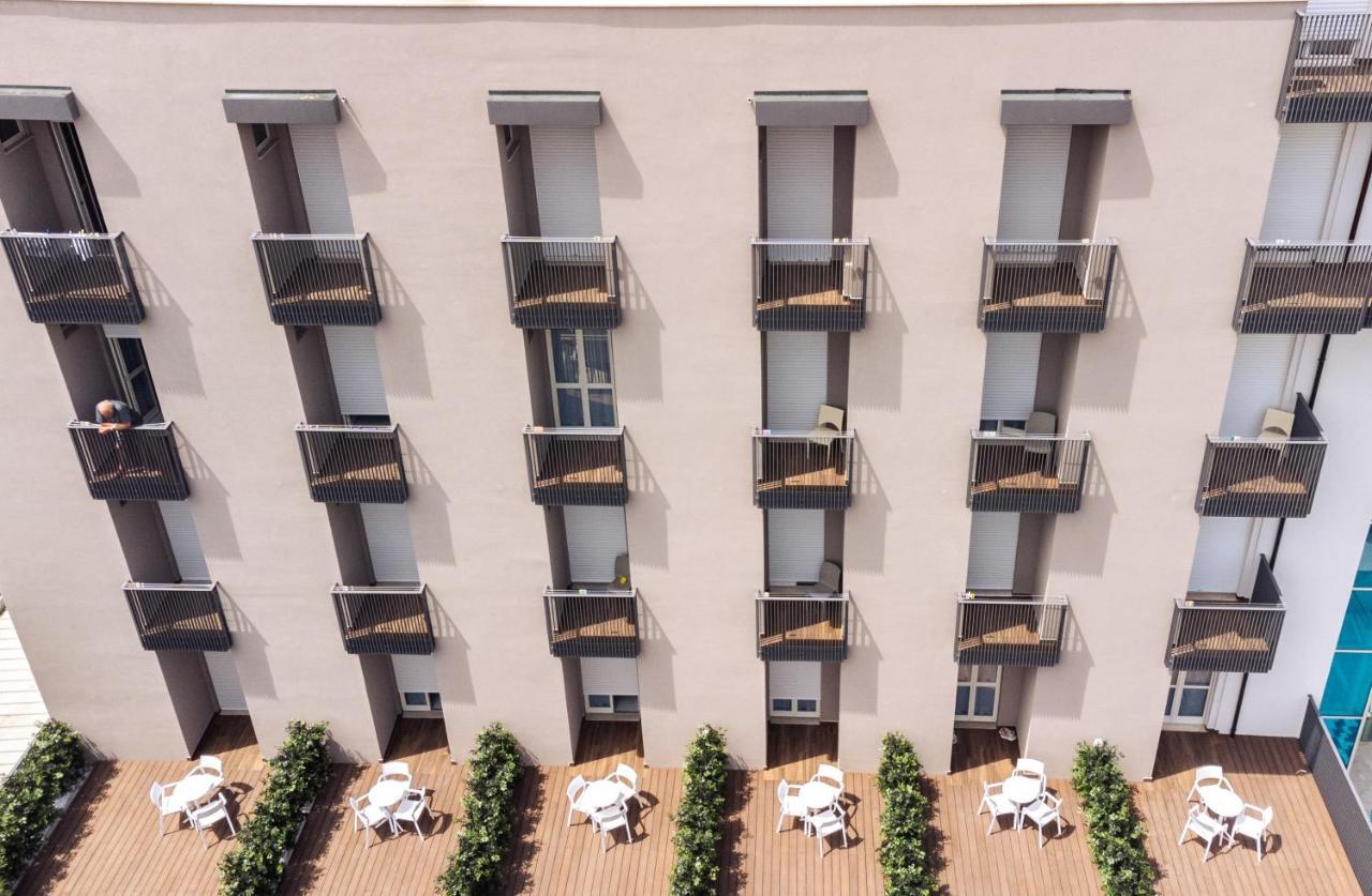 Hotel Astor Alba Adriatica Eksteriør bilde